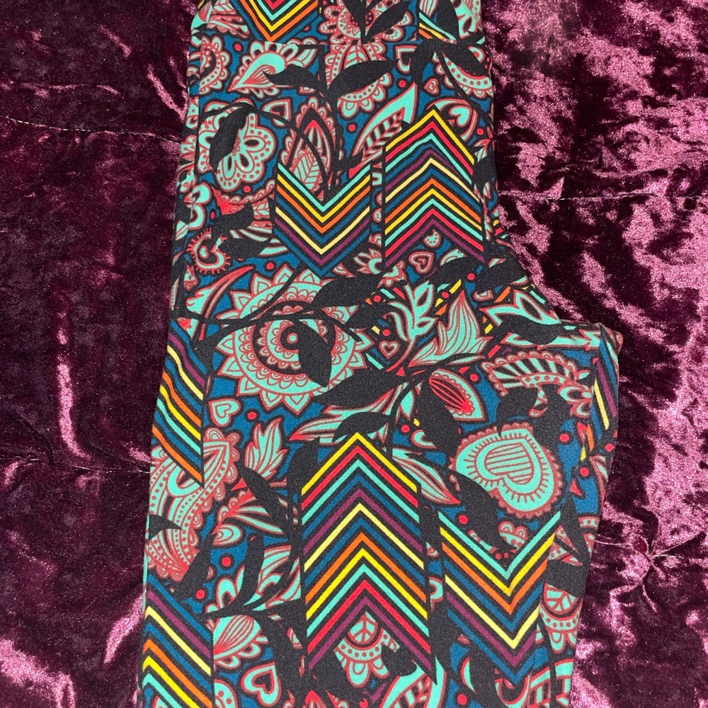 TC LuLaroe leggings